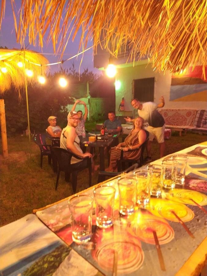 Pinegroove Hostel Vlora ภายนอก รูปภาพ
