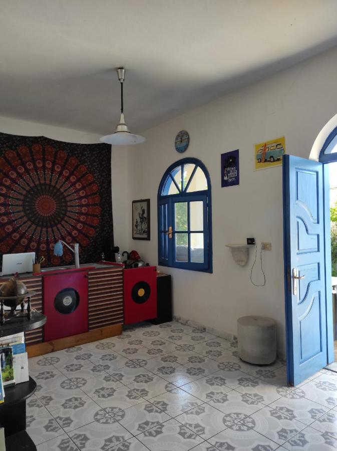 Pinegroove Hostel Vlora ภายนอก รูปภาพ