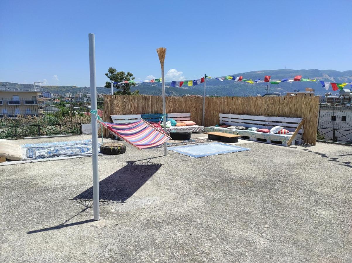 Pinegroove Hostel Vlora ภายนอก รูปภาพ